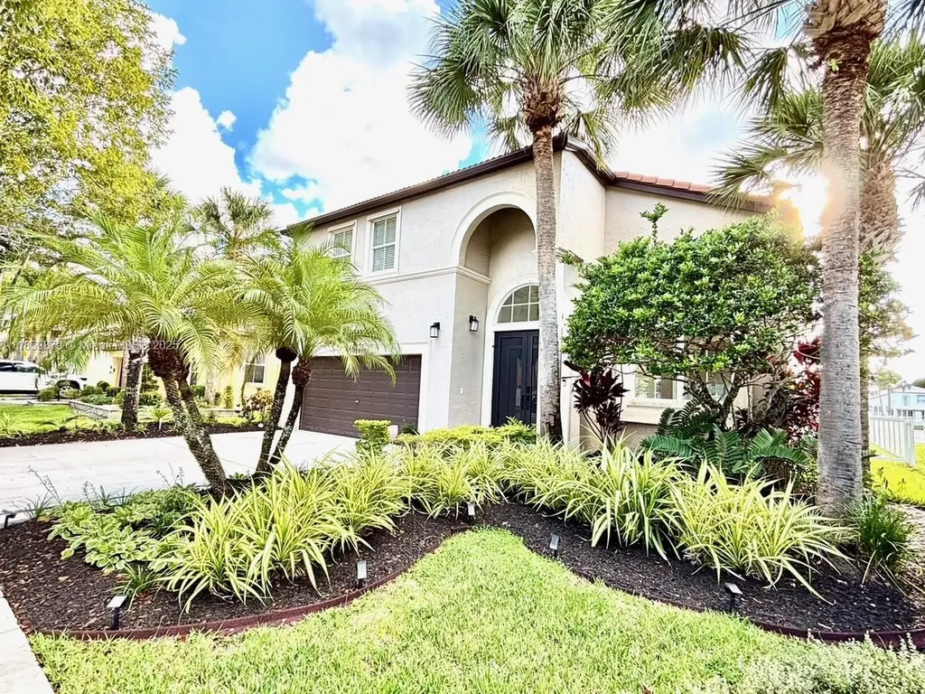 5044 SW 164th Avenue Miramar FL 33027