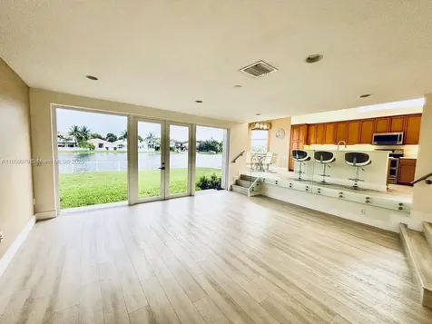 5044 SW 164th Avenue Miramar FL 33027