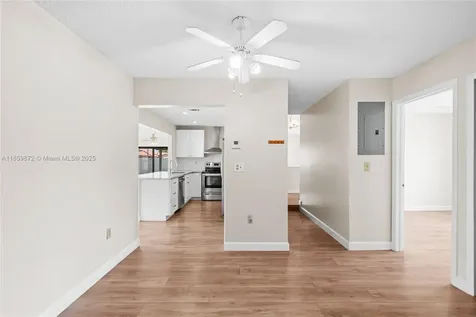 9837 SW 7th Street Miami FL 33174