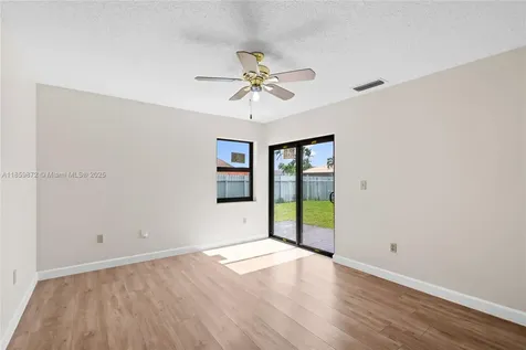 9837 SW 7th Street Miami FL 33174