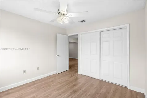 9837 SW 7th Street Miami FL 33174