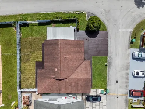 9837 SW 7th Street Miami FL 33174
