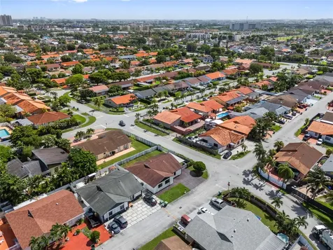 9837 SW 7th Street Miami FL 33174