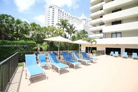1621 Collins Avenue Miami Beach FL 33139