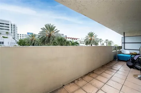 1621 Collins Avenue Miami Beach FL 33139