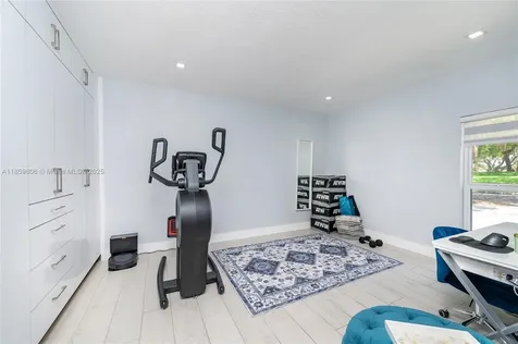 6704 Crooked Palm Terrace Miami Lakes FL 33014