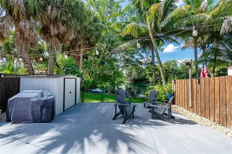 6704 Crooked Palm Terrace Miami Lakes FL 33014