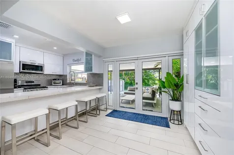 6704 Crooked Palm Terrace Miami Lakes FL 33014