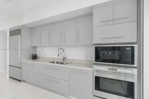 485 Brickell Avenue Miami FL 33131