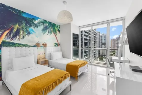 485 Brickell Avenue Miami FL 33131