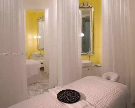 485 Brickell Avenue Miami FL 33131