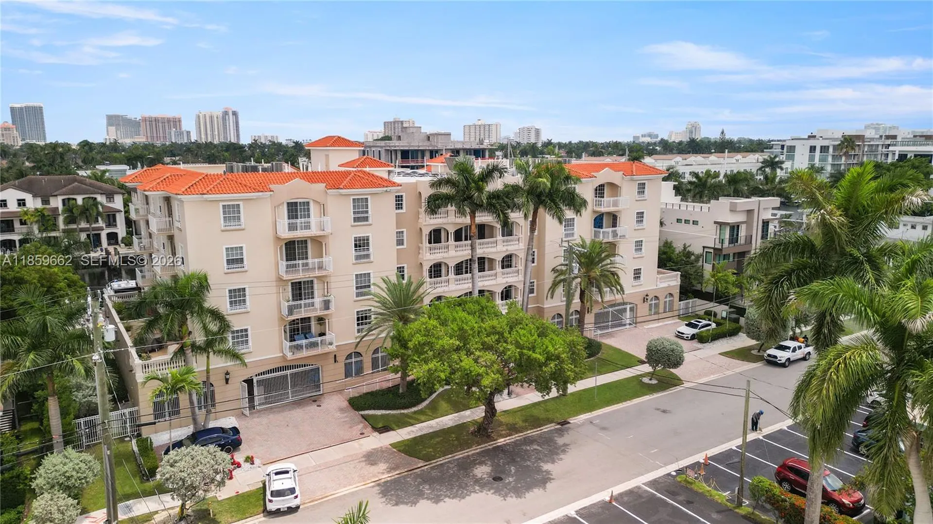 110 Hendricks Isle Fort Lauderdale FL 33301
