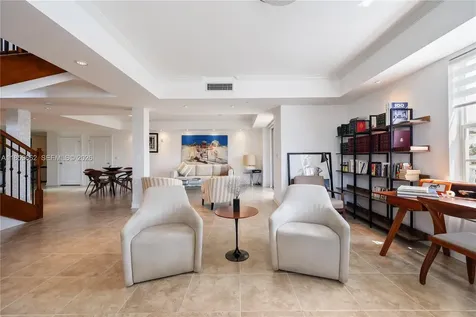 110 Hendricks Isle Fort Lauderdale FL 33301