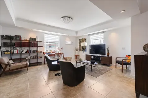 110 Hendricks Isle Fort Lauderdale FL 33301