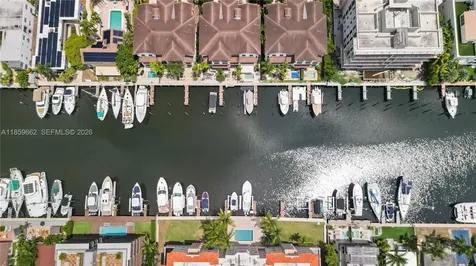 110 Hendricks Isle Fort Lauderdale FL 33301