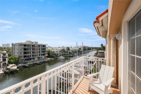 110 Hendricks Isle Fort Lauderdale FL 33301