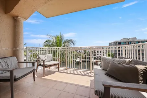 110 Hendricks Isle Fort Lauderdale FL 33301