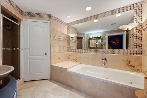 110 Hendricks Isle Fort Lauderdale FL 33301