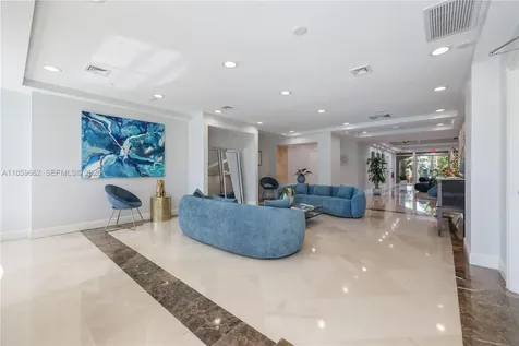 110 Hendricks Isle Fort Lauderdale FL 33301