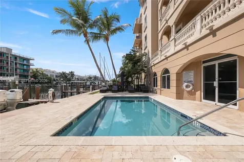 110 Hendricks Isle Fort Lauderdale FL 33301