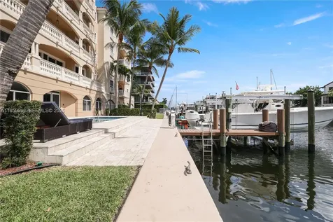 110 Hendricks Isle Fort Lauderdale FL 33301