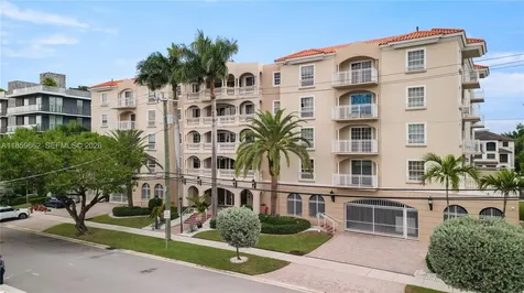 110 Hendricks Isle Fort Lauderdale FL 33301