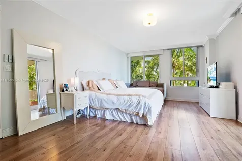 781 Crandon Boulevard Key Biscayne FL 33149