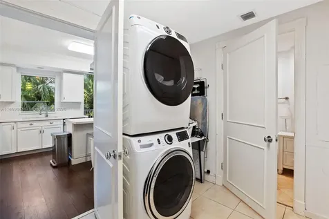 781 Crandon Boulevard Key Biscayne FL 33149