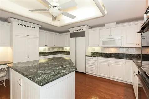3887 Little Avenue Miami FL 33133