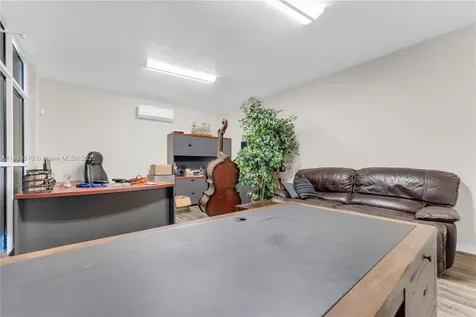 1071 NW 31st Avenue Pompano Beach FL 33069