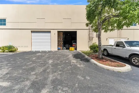 1071 NW 31st Avenue Pompano Beach FL 33069