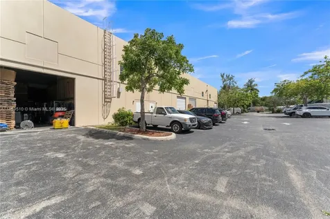 1071 NW 31st Avenue Pompano Beach FL 33069