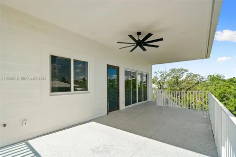 862 Cardinal Lane Key Largo FL 33037