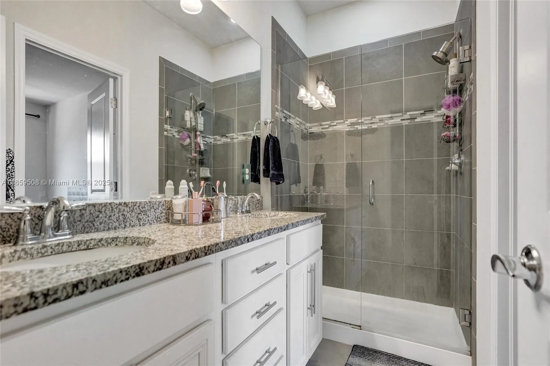 4046 Long Leaf Lane Hollywood FL 33021