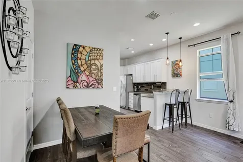 4046 Long Leaf Lane Hollywood FL 33021