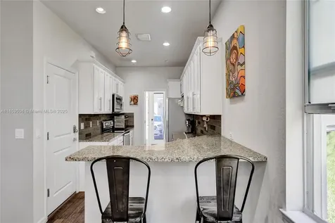4046 Long Leaf Lane Hollywood FL 33021