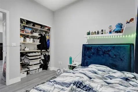 4046 Long Leaf Lane Hollywood FL 33021
