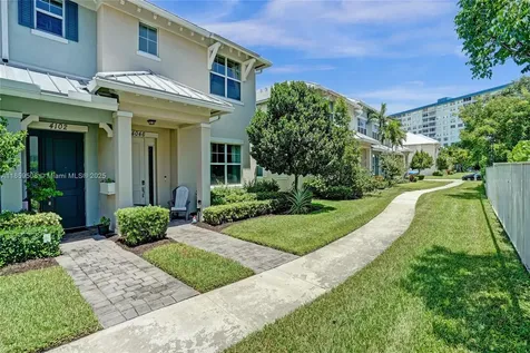 4046 Long Leaf Lane Hollywood FL 33021
