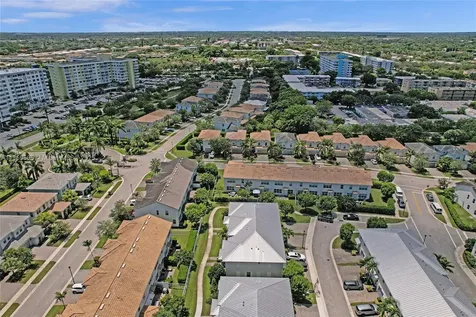 4046 Long Leaf Lane Hollywood FL 33021