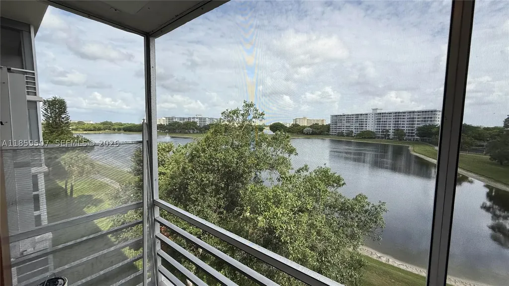 2671 S Course Drive Pompano Beach FL 33069