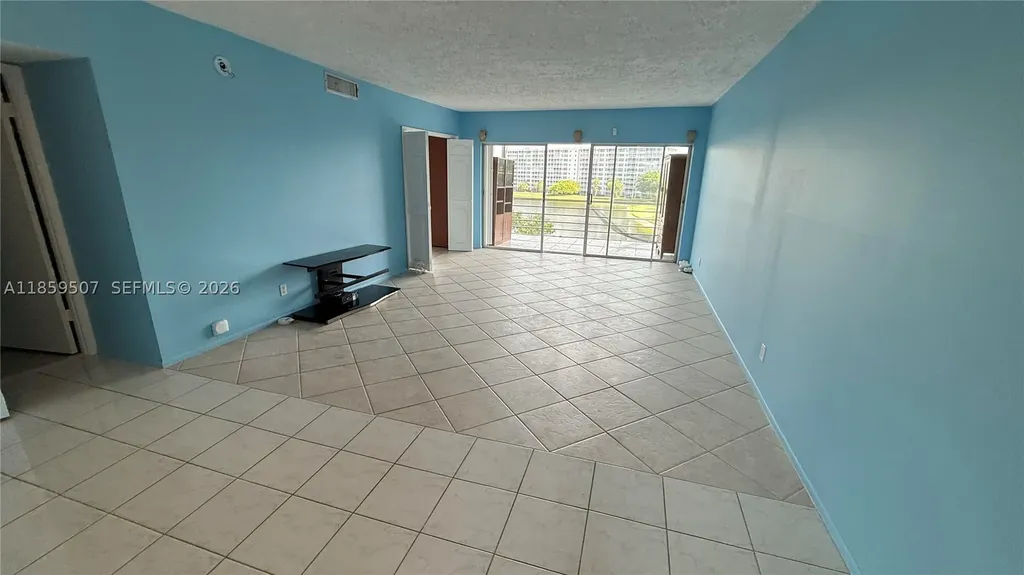 2671 S Course Drive Pompano Beach FL 33069