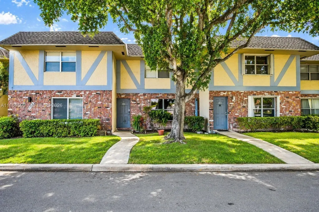 7501 Kimberly Boulevard North Lauderdale FL 33068