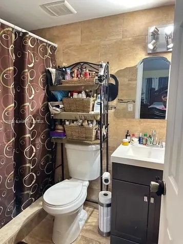 17901 NW 68th Avenue Hialeah FL 33015