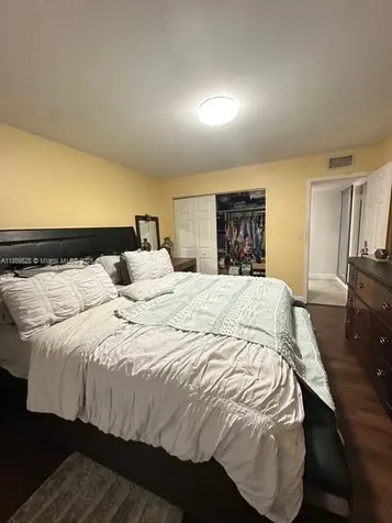 17901 NW 68th Avenue Hialeah FL 33015