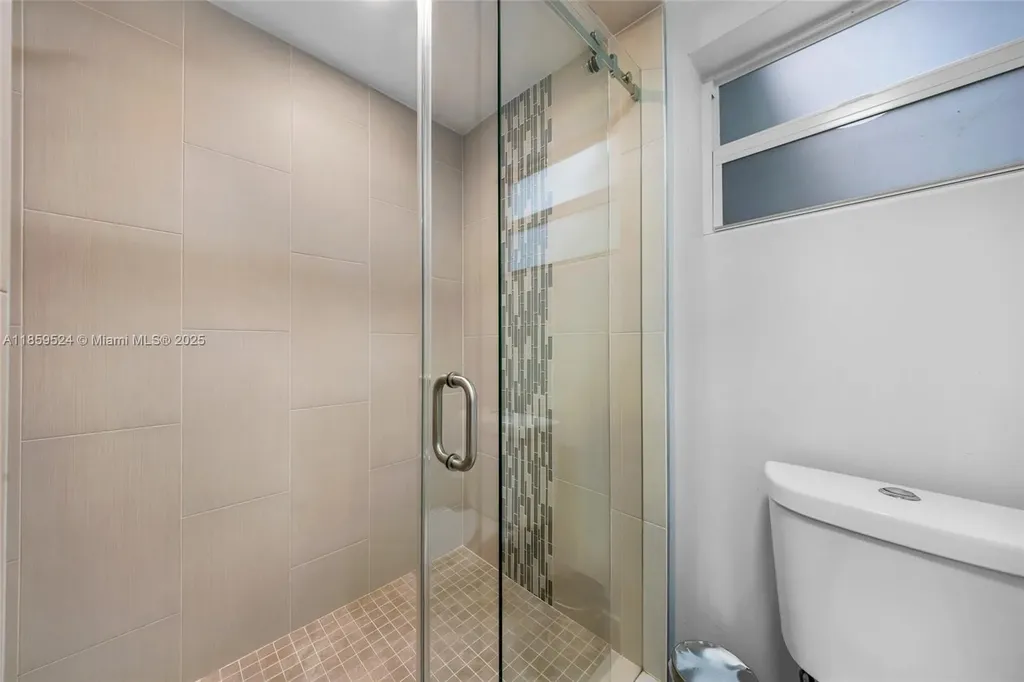 817 SW 12th Street Fort Lauderdale FL 33315