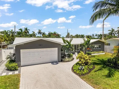 1611 NE 40th Place Oakland Park FL 33334