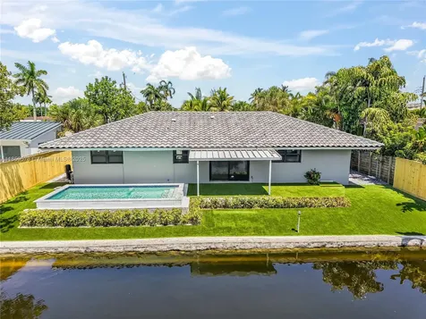 2417 NE 18th Avenue Wilton Manors FL 33305