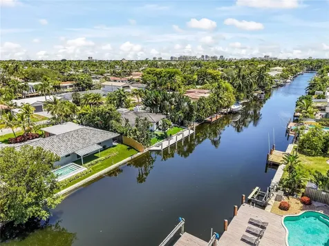 2417 NE 18th Avenue Wilton Manors FL 33305