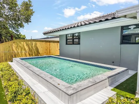 2417 NE 18th Avenue Wilton Manors FL 33305
