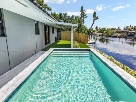 2417 NE 18th Avenue Wilton Manors FL 33305